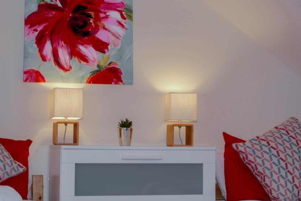 Bellaliving 2 Bedroom Apartment - Luton Luton  Bagian luar foto